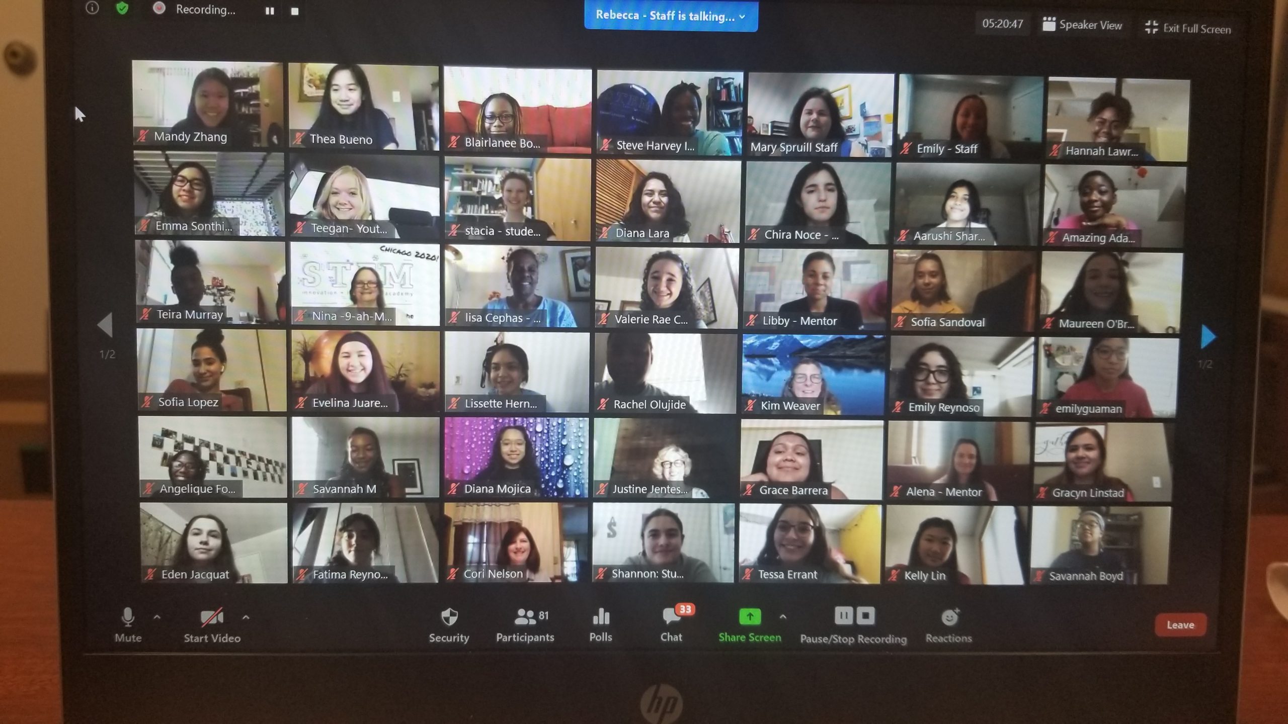 A huge grid of students on a zoom call